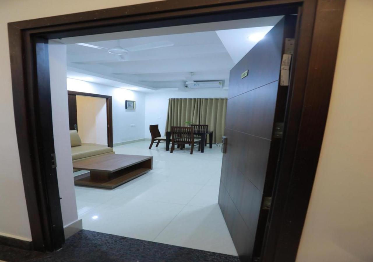 Appartement avec 1 chambre Thiruvananthapuram Extérieur photo