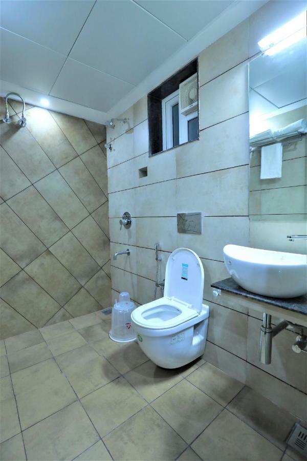 Appartement avec 1 chambre Thiruvananthapuram Extérieur photo